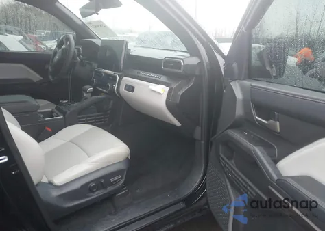 2025 Toyota Tacoma Limited from USA, damaged, VIN 3TMLB5JN7SM089984